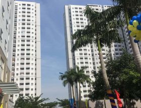 Cung thiếu, cầu tăng, giá nhà đất TP.HCM lập đỉnh mới